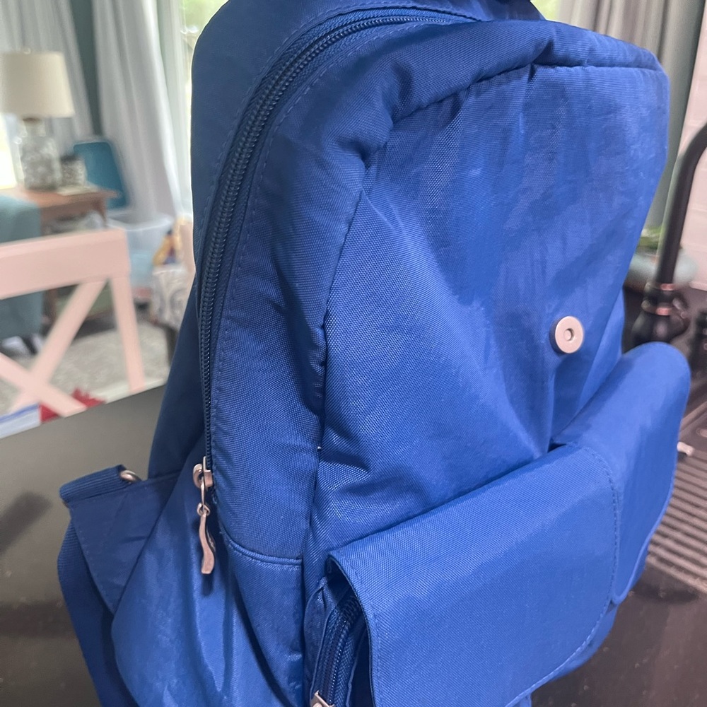 Baggallini Royal Blue Women’s’ Backpack - Picture 2 of 6